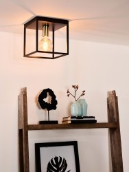 Ruben 22cm Svart plafond Fra Lucide - Den m&auml;ssing fargede armaturen gir en subtil retrofølelse til den koselige atmosfæren som Ruben utstråler.