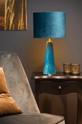 Extravaganza Velvet 47cm Turkis bordlampe Fra Lucide - Det er som om lyset skinner fra bunnen av lampen &ndash; en optisk illusjon som garantert vil overraske alle besøkende.