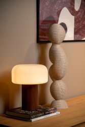 Kenan 28cm Tre bordlampe Fra Lucide - Med en bredde p&aring; 22 centimeter og en h&oslash;yde p&aring; 28 centimeter er bordlampen perfekt proporsjonert.