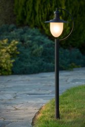 Aruba 110cm Svart pullerter Fra Lucide - Utelykten er sort og kan enkelt kombineres med en dimmer for å justere lysstyrken etter behov.