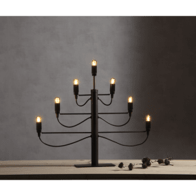 Milano Svart Fra Star Trading - Stilig og moderne lysestake i matt svart metall, med plass til 7 lyskilder.