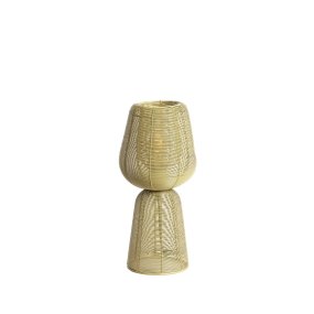 Aboso 42cm Lysegrønn bordlampe Fra Light & Living - Den unike formen gir et moderne og elegant preg, perfekt for &aring; l&oslash;fte interi&oslash;ret i b&aring;de industrielle og skandinaviske hjem.