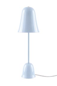Blåklockan 50cm Lys blå bordlampe Fra Globen Lighting - Den blå klokken er en elegant og tidløs bordlampe i jern med en høyglanset lyseblå finish.