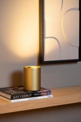 Tube 12cm Matt gull/messing bordlampe Fra Lucide - Lyskasteren er innelukket i en metallsylinder &ndash; enkel, kompakt og fri for forstyrrende detaljer og unødvendige dikkedarer.