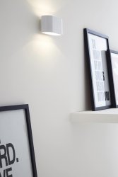 Xera 16cm Hvit vegglampe Fra Lucide - Plasser for eksempel i stuen, kontoret eller gangen for et subtilt industrielt preg.