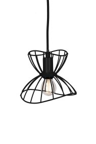 Ray Ø16 Svart vinduslampe Fra Globen Lighting - Ray er en vinduslampe i metall med en organisk, mykt bølgende form.