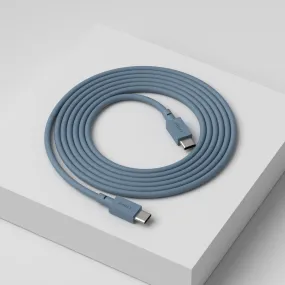 Cable 1 USB C to USB C Charging Cable, 2m Blå Fra Avolt - Kabel 1 USB-C til USB-C fra Avolt kombinerer kraftig lading med stilig skandinavisk design.