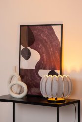 Spencer 20cm Grå bordlampe Fra Lucide - Hvis du liker retro-estetikk, koselige miljøer og øyeblikk av ro, så&aring; Spencer er det perfekte valget for øyeblikkelig å skape en rød atmosfære i hjemmet ditt.