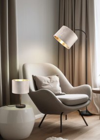 Julieta Beige gulvlampe Fra Trio Lighting - 