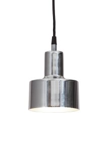Solo Ø13 Krom vinduslampe Fra PR Home - Solo er en elegant vinduslampe i metall med minimalistisk design.
