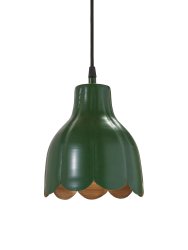 Tulippa Ø17 Grønn vinduslampe Fra PR Home - Inspirasjonen til lampen kommer fra en tulipan fra Carl Larssons malerier og tegninger.