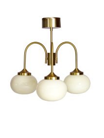 Elsy Ø52 Børstet messing Fra PR Home - Denne taklampen i b&oslash;rstet messing kombinerer tidl&oslash;s eleganse med et varmt og innbydende lys.