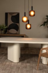Eloise Ø40 Svart Taklampe Fra Lucide - Lampen, som har en total diameter på 40 centimeter, kan brukes som en iøynefallende dekorasjon eller for å skape en innbydende atmosfære i hjemmet ditt.