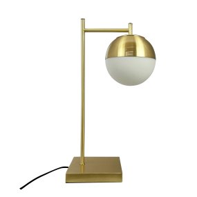 Caen 45cm Messing/hvit bordlampe Fra Dyberg Larsen - Caen bordlampen er laget av børstet messing og har en vakker glasskuppel som gir et varmt og mykt lys.