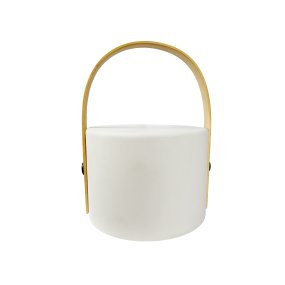 Carry 20cm Hvit bærbar Fra Dyberg Larsen - Med solenergi tar en full lading 6-8 timer p&aring; på en solrik dag, og via USB tar det bare 3-4 timer.