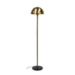 Menton Messing/svart gulvlampe Fra Dyberg Larsen - Menton gulvlampen utstråler raffinement med sine luksuriøse materialer og eksklusive design.
