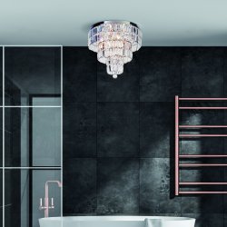 Empire Ø50 Krom baderomslampe Fra Searchlight - Med flere lag glitrende krystallprismer som vakkert reflekterer lyset, blir den en eksklusiv funksjon på badet ditt.