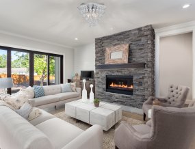 London Ø38 Krom plafond Fra Globo Lighting - London &auml;r en elegant plafond i krom med dekorativa prismor.