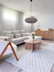 Mamsell Ø55 Grå Taklampe Fra Aneta Lighting - Mamsell taklampe er dekket med fint plissert stretchstoff som gir et behagelig, lett dempet lys.