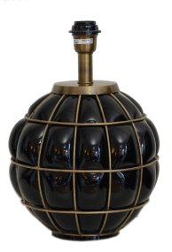 Grace Kelly 38cm Svart Fra Hallbergs - Grace Kelly er en vakker bordlampe med elegant design.
