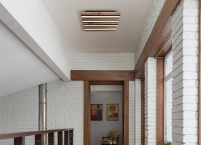 Hayden 30cm Tre plafond Fra Globo Lighting - Den kvadratiska plafonden Hayden &ouml;vertalar med sin moderna akustikpanel-look och bidrar med en h&auml;rlig ljusspridning i rummet.
