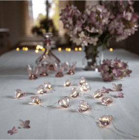 Lysslynge Valentine Rosa Fra Star Trading - Leveres med 30 cm ekstra kabel til batteriboksen.
