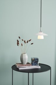 Scandinavia Ø20 Opal Fra Halo Design - Skandinavia er både praktisk og estetisk &ndash; en lampe som kombinerer funksjon og form med en harmonisk måte.