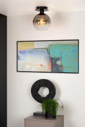Marius Ø20 Røykfarget plafond Fra Lucide - Til tross for sin karakter, er Marius subtil med en diameter på 20 centimeter og en høyde på 22 centimeter.