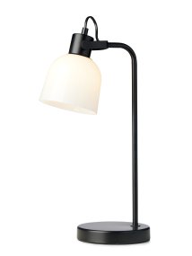 Glow 43cm Svart skrivebordslampe Fra Halo Design - Skjermen i opalglass gir en fin lysspredning og der; den kan vinkles, det gir deg muligheten til å bruke lampen både som leselampe og som dekorativ allmennbelysning.