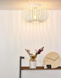Manuela Ø40 Hvit plafond Fra Lucide - Manuela er enkel &aring; koble til en dimmer og ser veldig pen ut.