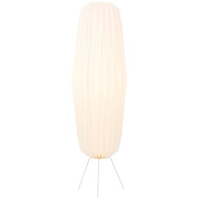 June gulvlampe Fra Brilliant - Enten den plasseres over spisebordet, kj&oslash;kkenet eller i stuen, blir June en dekorativ detalj som ogs&aring; sprer et behagelig og innbydende lys.