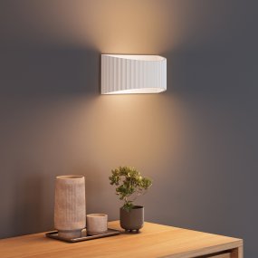 Plaster Band 30cm Hvit vegglampe Fra Osram - Plaster Band &auml;r en modern v&auml;gglampa gjord av gips.