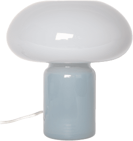 Glas 23cm Blå bordlampe Fra Eja - Lampens base i blått glass kombineres elegant med den lyseblå skjermen og skaper et harmonisk uttrykk som passer inn i mange forskjellige miljøer.