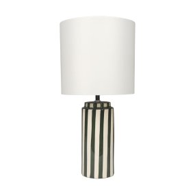 Faro 50cm Grønn/hvit bordlampe Fra Nordic Lighting - Lampefoten er laget av keramikk med en kremhvit base og gr&oslash;nne striper som gir et livlig, men balansert inntrykk.