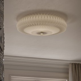 Pompom Ø57 Hvit Fra CO Bankeryd - Papirpompongen er en diskr&eacute; taklampe til tross for sitt vakre plisserte design.