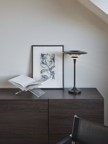 Diablo 48cm Grønn/hvit Fra Belid - Lampen er tilgjengelig i forskjellige farger, som sammen med den unike designen gj&oslash;r den til en unik detalj i interi&oslash;ret.