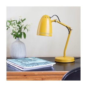 Dynamo 40cm Gul skrivebordslampe Fra Superliving - Løft arbeidsplassen din med Dynamo &ndash; den perfekte skrivebordslampen for stil og funksjonalitet!