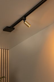 Spotlight Ritmo GU10 Messing Fra Lucide - Det elegante messingdesignet er en del av Lucides 1-fase TRACK-system og tilbyr full justerbarhet takket v&aelig;re det 360&deg; roterbare og vippbare lampehodet.