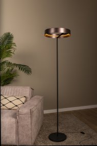 Leonard Brun Fra Lucide - Den runde skjermen har en elegant metallisk brun finish og en integrert LED-stripe på innsiden som sprer et kraftig og behagelig lys nedover.