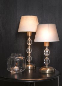 Johanna 30cm Antikk messing bordlampe Fra Aneta Lighting - Johanna bordlampe laget av metall i antikk messing med klare akrylkuler skaper en eleganse.