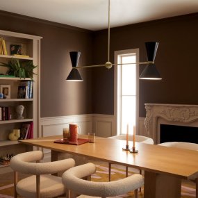 Phix 130cm Svart/bronse Fra Elstead Lighting - De svarte skjermene har en hvit innside for en jevn og behagelig lysfordeling.