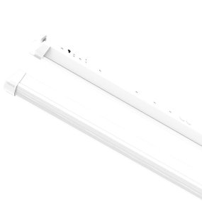 Liny Basic 3000K 130cm Hvit Fra Designlight - Liny Basic er en robust og energieffektiv industriarmatur med LED-teknologi, designet for generell belysning i industrielle og forretningsmilj&oslash;er der varmt hvitt lys er &oslash;nsket.