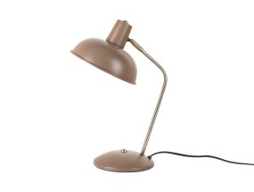 Hood 38cm Brun skrivebordslampe Fra Leitmotiv - Den bevegelige skjermen med hvitt innside gir en jevn og behagelig lysfordeling, perfekt for lesing eller arbeid.