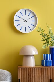 Masivo Seta 34cm Beige bordlampe Fra Leitmotiv - Lampens avrundede former skaper en harmonisk følelse og gjør den til en tydelig interiørdetalj.