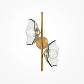 Miracle 2 Messing vegglampe Fra Maytoni - Miracle vegglampe er inspirert av japanske graveringer fra 1800-tallet og kombinerer orientalske kunstneriske teknikker med vestlig art deco-stil.