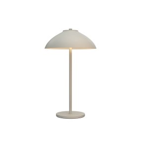 Vali 40cm Sand Fra Belid - Den brede skjermen retter lyset nedover og skaper en klar lyssone som gir rommet b&aring;de struktur og atmosf&aelig;re.