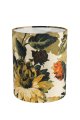 Lampshade Cylinder Sunflower Ø22 Flerfarget Fra Alde & Lind - Cylinder Sunflower er en håndsydd, sylinderformet lampeskjerm i en linblanding med et dekorativt blomstermønster.