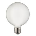 E27 Globepære opal 7W 2700K dimbar Hvit Fra Unison - Dette er en LED HG globelampe med en diameter p&aring; 100 mm og en E27 sokkel i opalt glass.