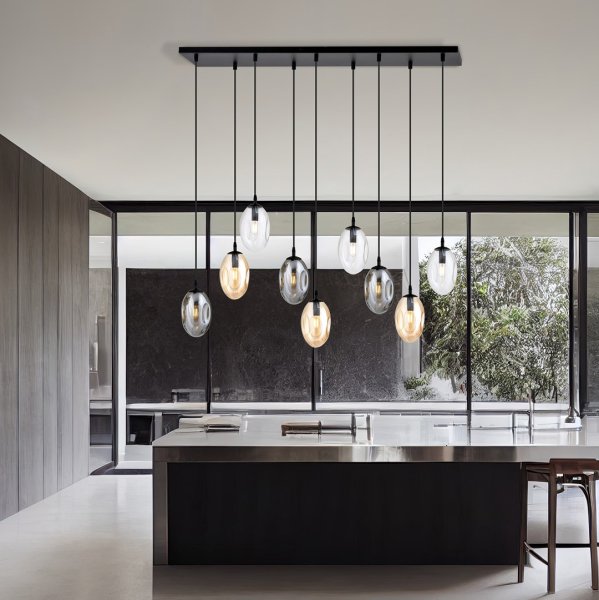 Astral 100cm Flerfarget Taklampe Fra Emibig Lighting - Denne moderne lampen har en unik skjermform &ndash; elegant og str&oslash;mlinjeformet &ndash; som tilf&oslash;rer rommet b&aring;de sjarm og karakter.