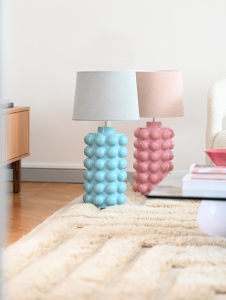 Bubbles 50cm Turkis lampefot Fra Hallbergs - Det sprudlende designet har en klar og skinnende turkis farge.